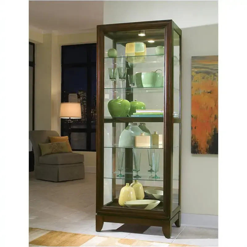 21219 Chocolate Cherry Pulaski Furniture Accents And Curios Accent Furniture Curio