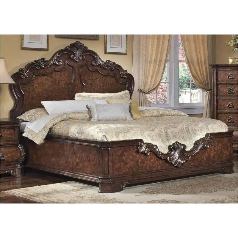 962180 Pulaski Furniture Eastern King Platform Bed