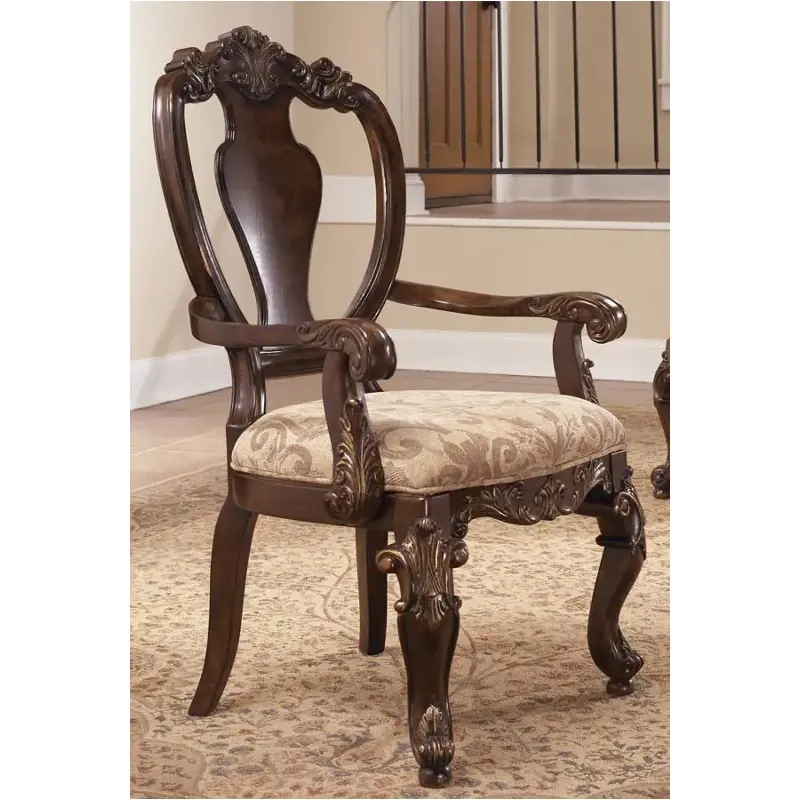 962261 Pulaski Furniture Wellington Manor Dining Room Furniture Dining Chair