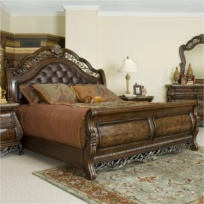 991170 Pulaski Furniture Birkhaven Queen Sleigh Upholstered Bed