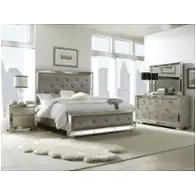 395180 Pulaski Furniture Farrah Eastern King Upholstered Bed