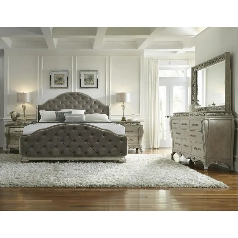 788187 Pulaski Furniture Rhianna Bed