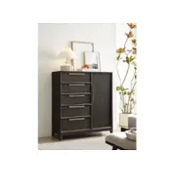 P375125 Pulaski Furniture Quincy Bedroom Furniture Chest