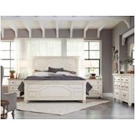 Bed / Dresser / Mirror / Nightstand