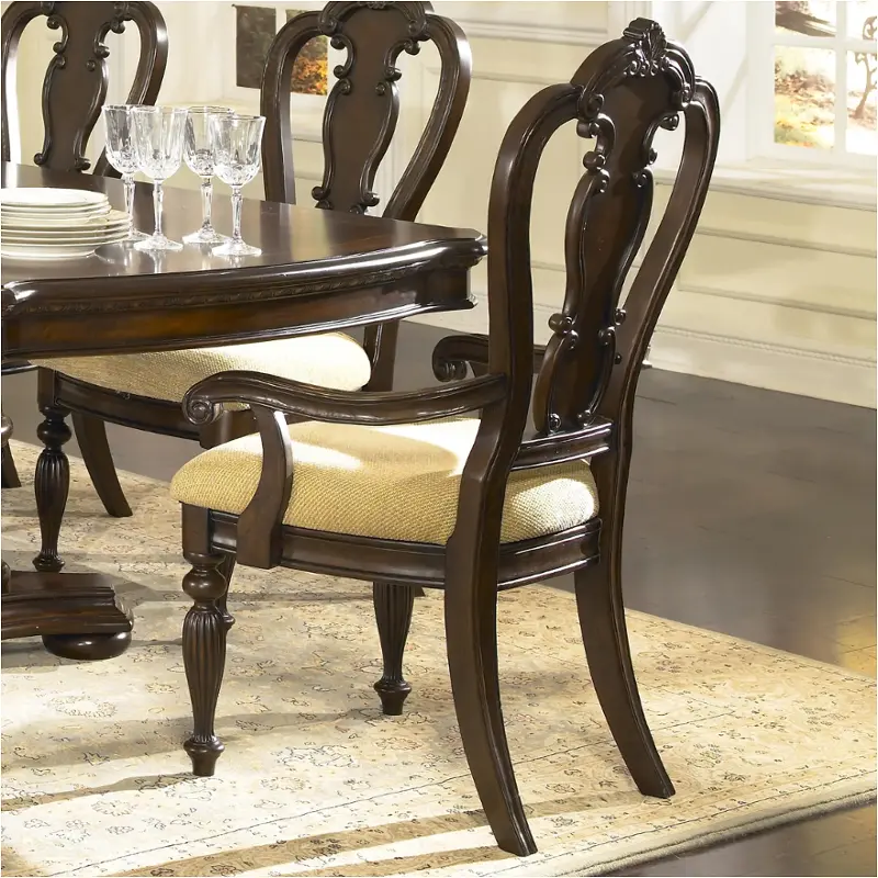 8208155 Samuel Lawrence Furniture Cambridge Arm Chair