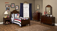 Bed / Dresser / Mirror / Nightstand