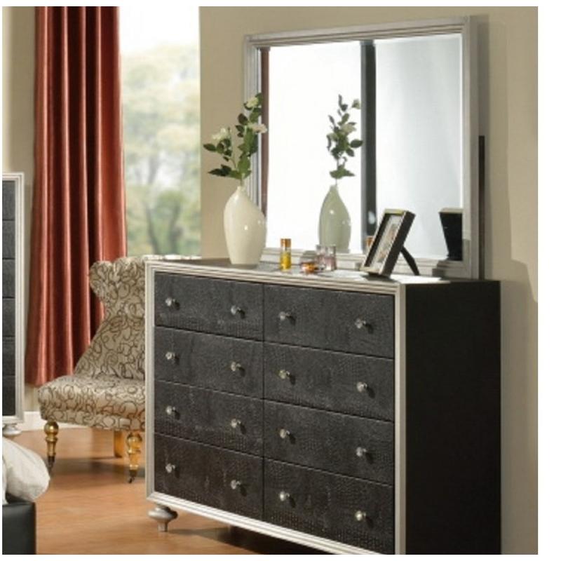 B1701-d Mc Ferran Home Furnishings Manhattan - Black Bedroom Furniture Dresser