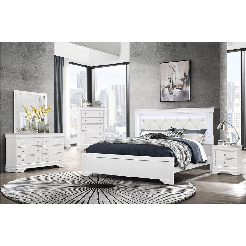 Bed / Nightstand / Mirror / Dresser