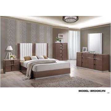 Brooklyn-br-qb Global Furniture Brooklyn - Brown Light Hg Bedroom Furniture Bed