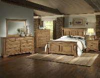 Bed / Dresser / Mirror / Nightstand