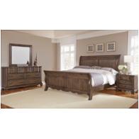 Bed / Dresser / Mirror / Nightstand