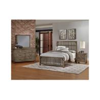 Bed / Dresser / Mirror / Nightstand