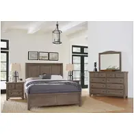 Bed / Dresser / Mirror / Nightstand