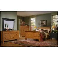 Grandmas Keepsakes - Antique Oak Bedroom Set Vaughan Bassett Furniture