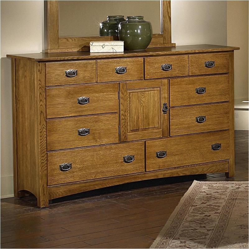 322004 Vaughan Bassett Furniture Dresser