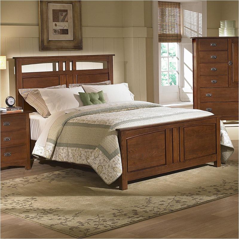 320-668 Vaughan Bassett Furniture Bed