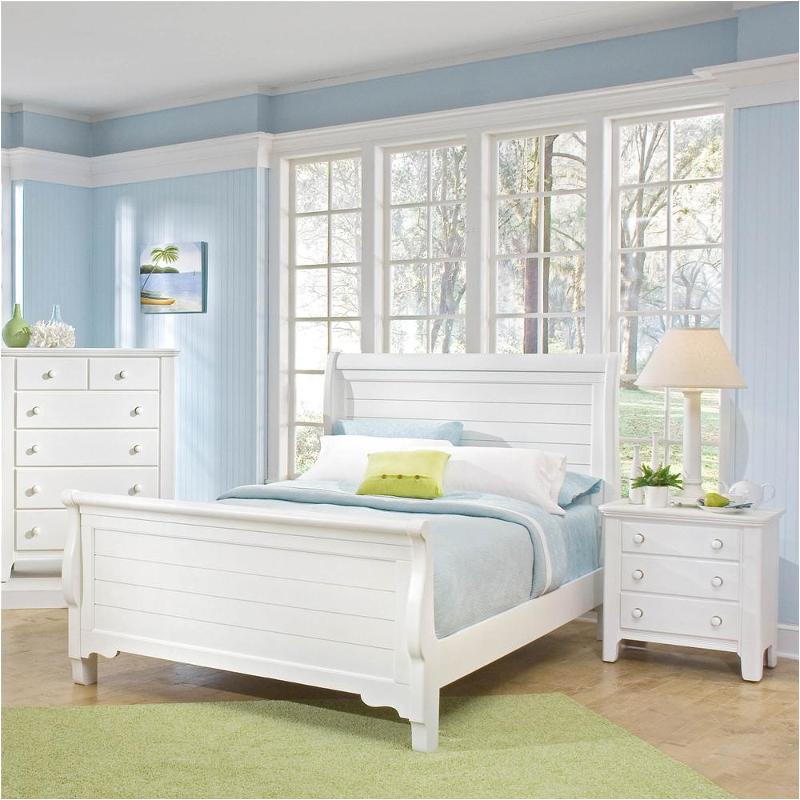 802-663 Vaughan Bassett Furniture Cottage Colours - Beach Cottage White Bedroom Furniture Bed
