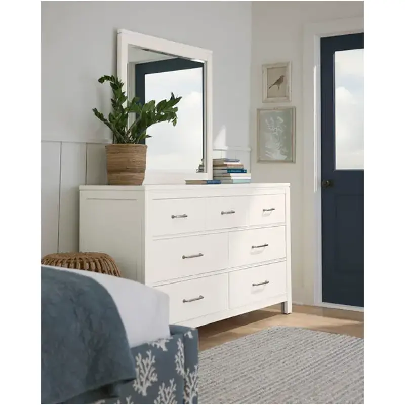 834-002 Vaughan Bassett Furniture Dresser - White Maple