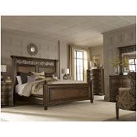 Bed / Dresser / Mirror / Nightstand