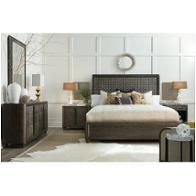 Bed / Nightstand / Mirror / Dresser