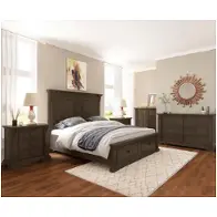 Bed / Dresser / Mirror / Nightstand
