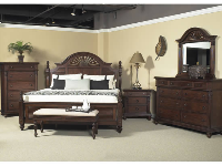 Bed / Dresser / Mirror / Nightstand