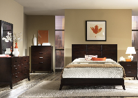 Bed / Dresser / Mirror / Nightstand