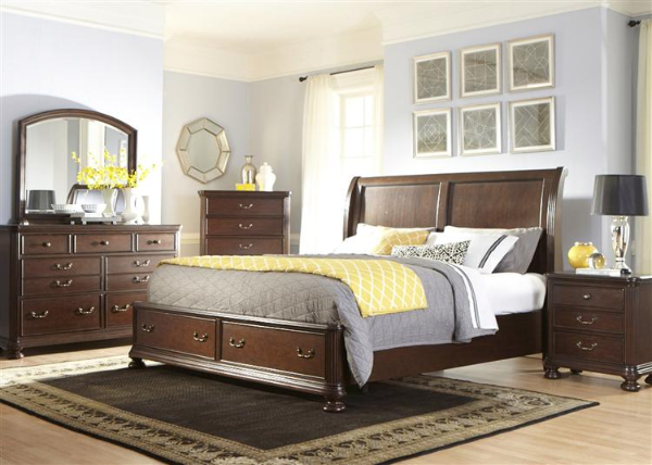 Bed / Dresser / Mirror / Nightstand