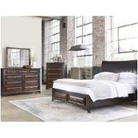 Bed / Dresser / Mirror / Nightstand