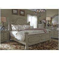 Bed / Dresser / Mirror / Nightstand