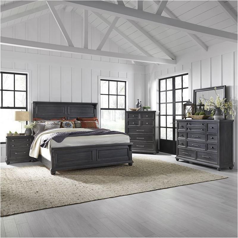 Bed / Dresser / Mirror / Nightstand