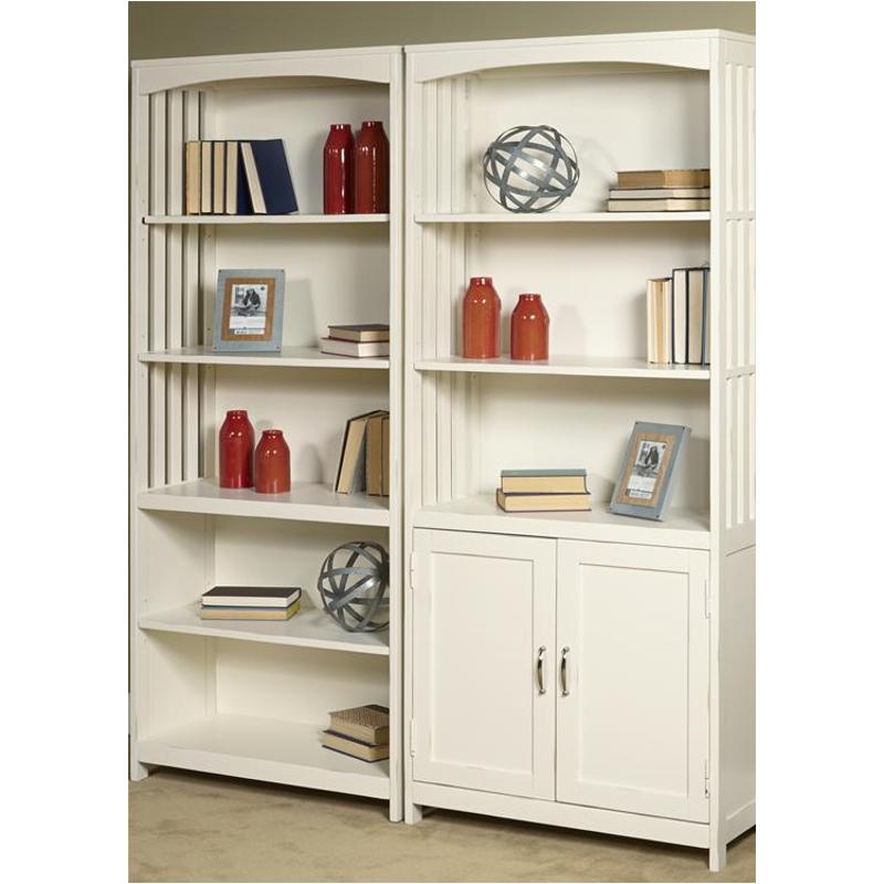 715-ho202 Liberty Furniture Door Bookcase - White