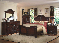 Bed / Dresser / Mirror / Nightstand