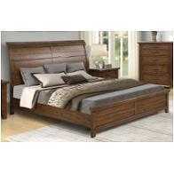 Bed / Dresser / Mirror / Nightstand
