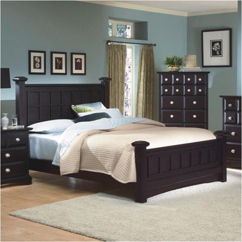 New Classic Kailani 4pc Panel Bedroom Set in Black