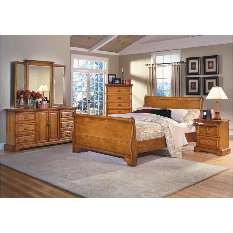 1133-311a New Classic Furniture Honey Creek Queen Sleigh Bed