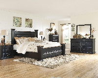 Bed / Dresser / Mirror / Nightstand