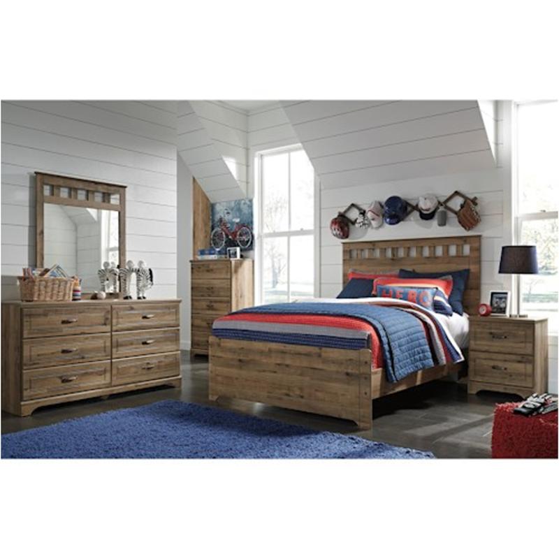 Bed / Nightstand / Mirror / Dresser
