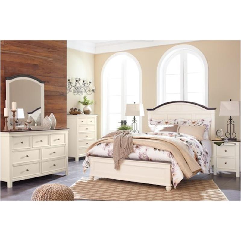 Bed / Nightstand / Mirror / Dresser