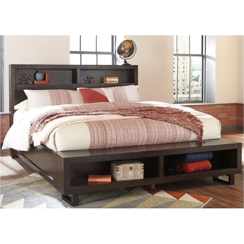 Bed / Nightstand / Mirror / Dresser