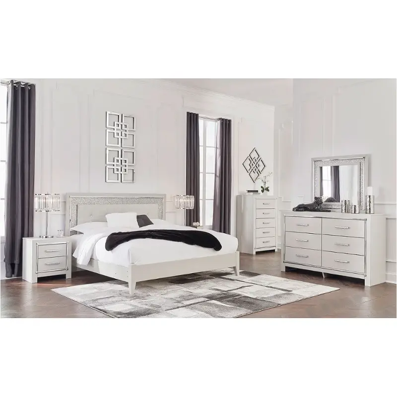 Bed/dresser/mirror/nightstand