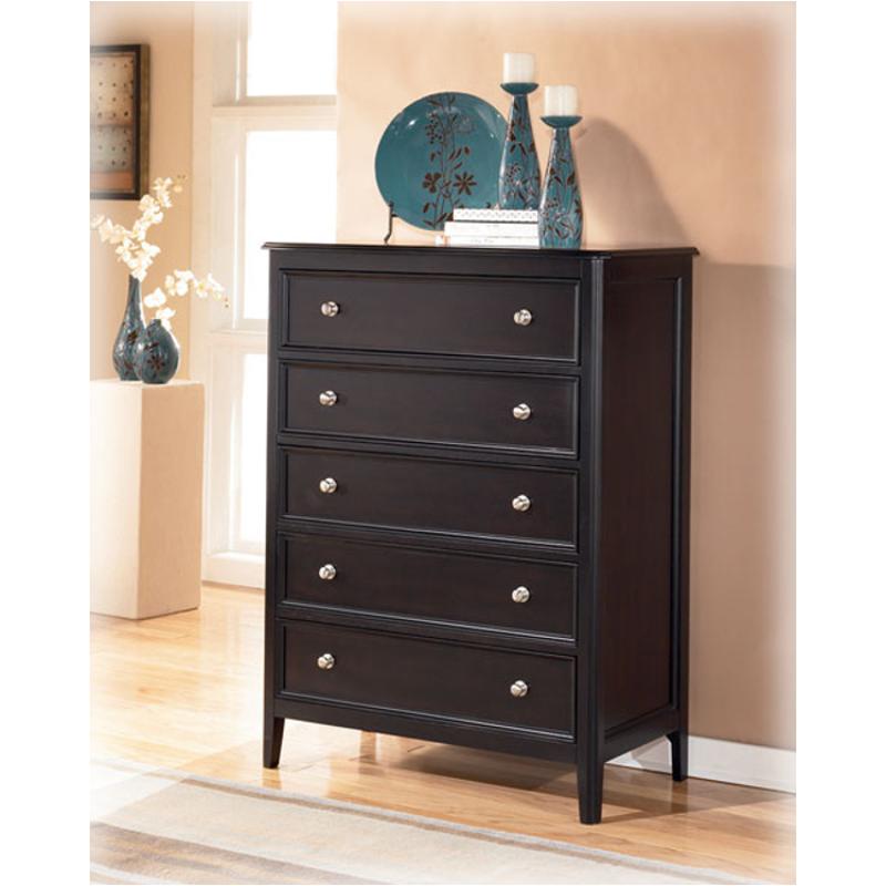 B371 ashley carlyle chest furniture drawer bedroom