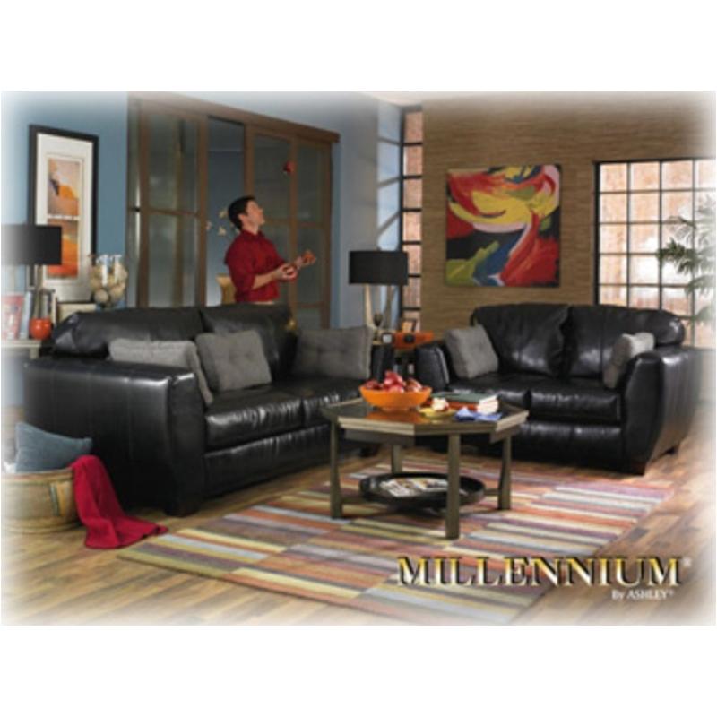 2200035 Ashley Furniture Martini Black Loveseat
