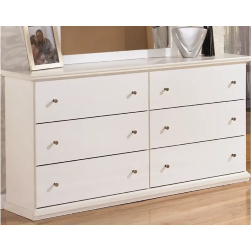 B139-31 Ashley Furniture Bostwick Shoals Dresser