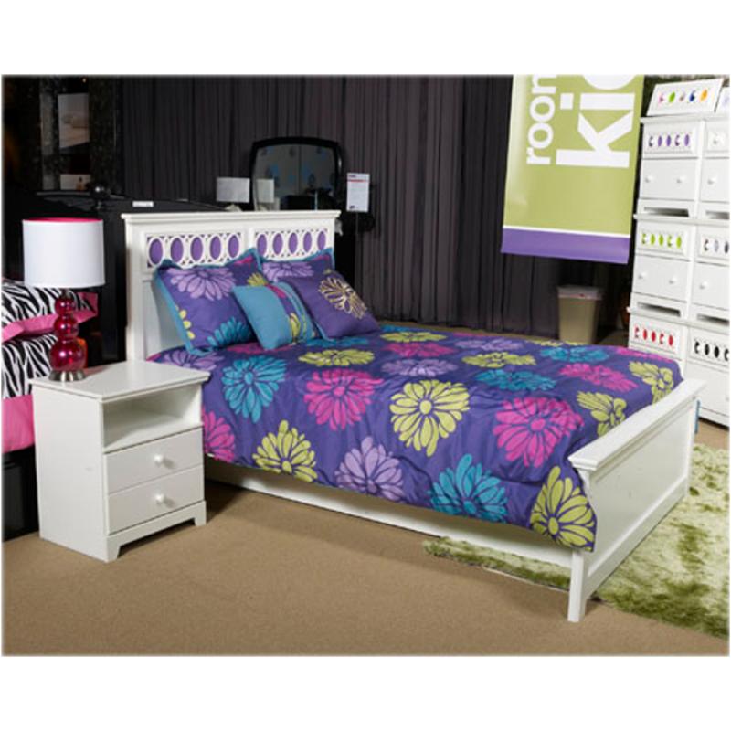 B131 87 Ashley Furniture Zayley White Full Panel Bed