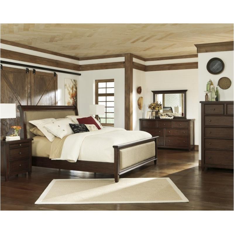 B695-77 Ashley Furniture Hindell Park Bedroom Furniture Bed