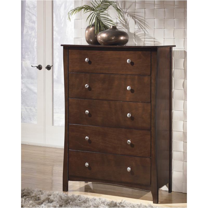 B45546 Ashley Furniture Rayville Bedroom Furniture Chest