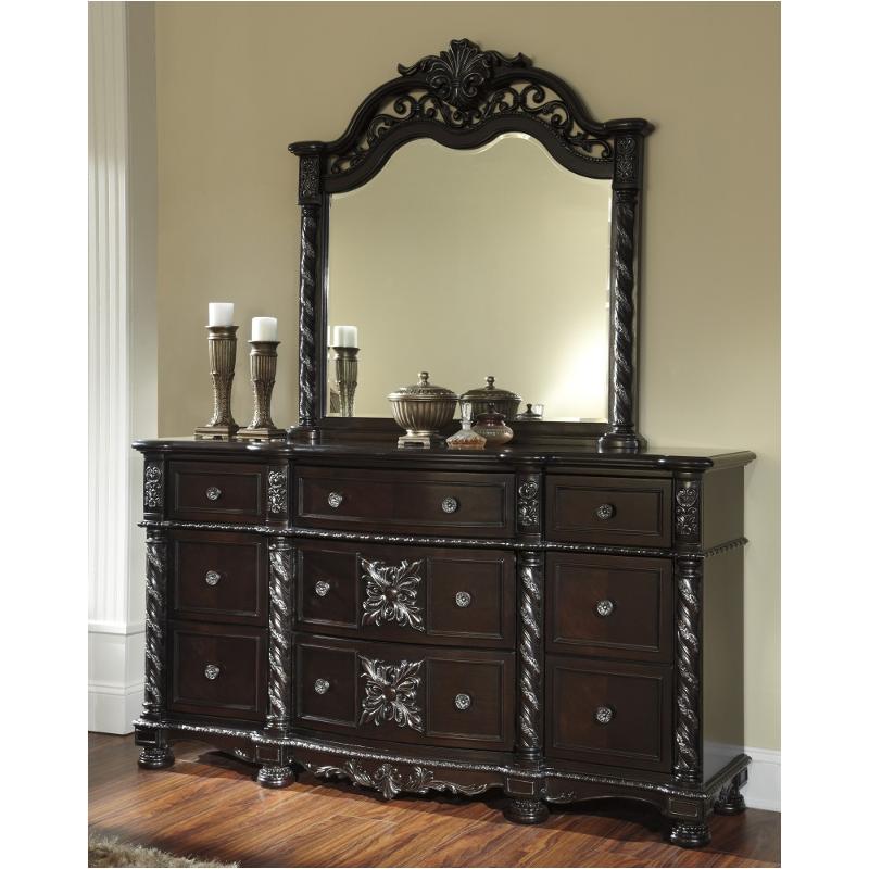 B682-31 Ashley Furniture Mattiner Bedroom Furniture Dresser