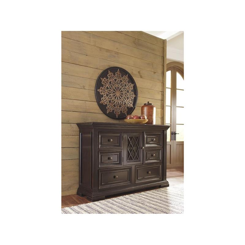 B643 31 Ashley Furniture Willenburg Dark Brown Dresser 