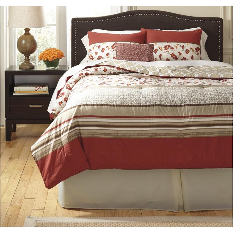 Q357005k Ashley Furniture Cayenne - Rouge Bedding Comforter